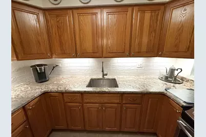 927 8th Avenue #8, La Grange, IL 60525 - Photo 10