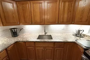 927 8th Ave, La Grange, IL 60525 - Photo 10