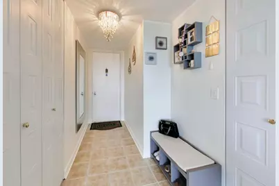 4000 Triumvera Drive #508, Glenview, IL 60025 - Photo 6