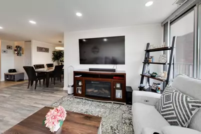 4000 Triumvera Drive #508, Glenview, IL 60025 - Photo 8