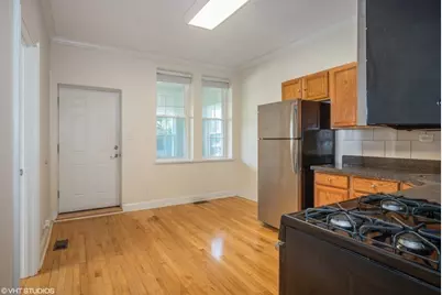 2623 N Hamlin Avenue, Chicago, IL 60647 - Photo 4