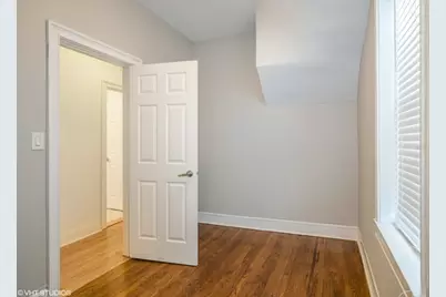 2623 N Hamlin Avenue, Chicago, IL 60647 - Photo 8