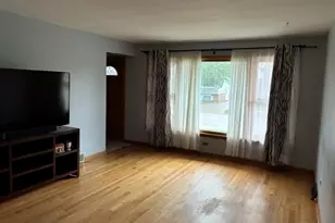 5913 W 89th St, Oak Lawn, IL 60453 - Photo 6