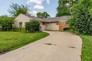 54 Cambridge Ln, Glendale Heights, IL 60139 - Photo 1