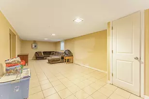 54 Cambridge Ln, Glendale Heights, IL 60139 - Photo 26