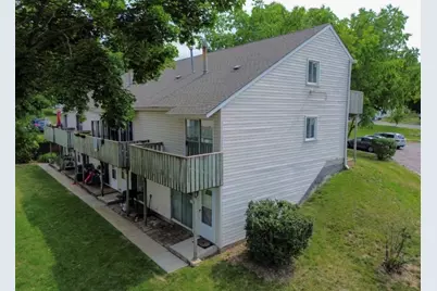 89 Maude Avenue, Fox Lake, IL 60020 - Photo 1