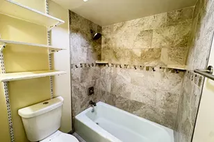 1034 Fenton St, Aurora, IL 60505 - Photo 14