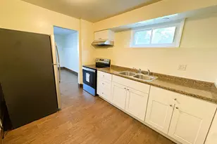 1034 Fenton St, Aurora, IL 60505 - Photo 10