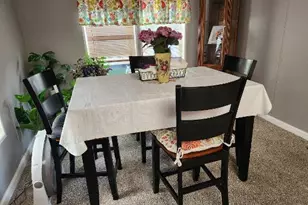 8 Doral St, Minooka, IL 60447 - Photo 4
