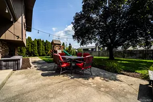 12363 Derby Ln, Orland Park, IL 60467 - Photo 26