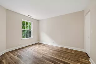 748 Tree Top Ln, Crystal Lake, IL 60014 - Photo 16