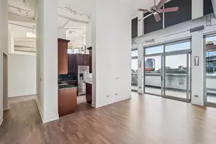 740 W Fulton St, Chicago, IL 60661 - Photo 14