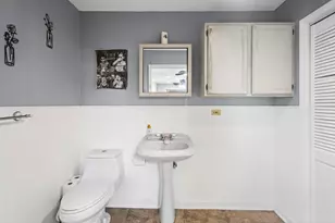 8731 S 80th Ct, Hickory Hills, IL 60457 - Photo 20