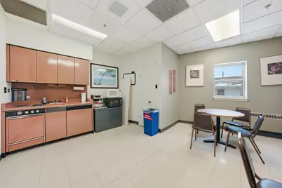 901 Burlington Avenue #2W, Western Springs, IL 60558 - Photo 10
