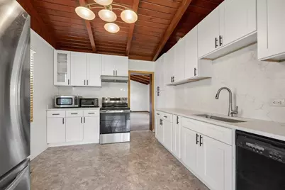 6838 Beckwith Road, Morton Grove, IL 60053 - Photo 6