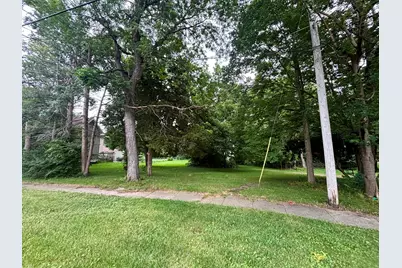 524 W Lincoln Avenue, Belvidere, IL 61008 - Photo 4