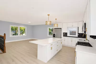 [Address not provided], Hanover Park, IL 60133 - Photo 6