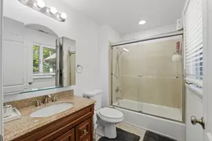 26792 W Lakeview Dr S, Lake Barrington, IL 60084 - Photo 20