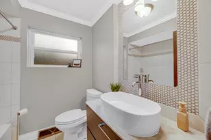 5526 Washington St, Morton Grove, IL 60053 - Photo 6