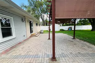 1101 Anthony Rd, Wheeling, IL 60090 - Photo 32