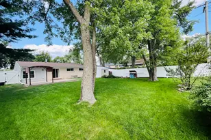 1101 Anthony Rd, Wheeling, IL 60090 - Photo 30
