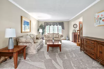 1517 Hampton Court, Naperville, IL 60565 - Photo 4