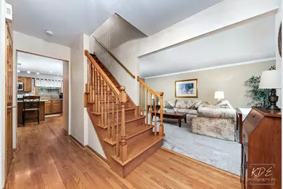 1517 Hampton Court, Naperville, IL 60565 - Photo 2