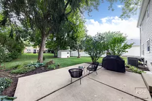 1517 Hampton Ct, Naperville, IL 60565 - Photo 30