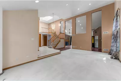 230 Lakeview Court, Steger, IL 60475 - Photo 4