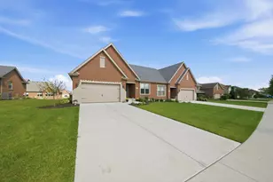 19505 Waterford Ln, Mokena, IL 60448 - Photo 2
