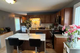 727 Superior St, Aurora, IL 60505 - Photo 8