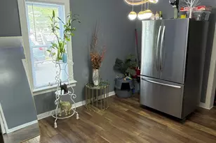 727 Superior St, Aurora, IL 60505 - Photo 6