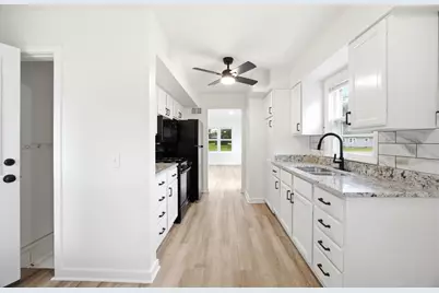 203 Pearl Avenue, Loves Park, IL 61111 - Photo 6
