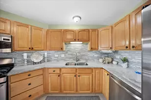18220 Hidden Valley Cove, Orland Park, IL 60467 - Photo 6