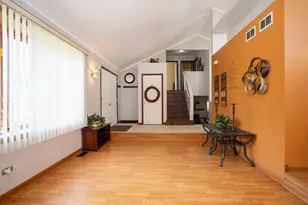 4413 Michael John Ct, Richton Park, IL 60471 - Photo 4
