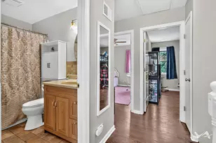 378 Rodenburg Rd, Roselle, IL 60172 - Photo 18
