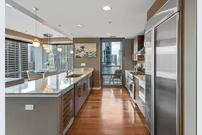 240 E Illinois Street #2501, Chicago, IL 60611 - Photo 12