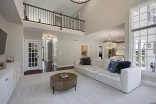 26W286 Pinehurst Dr, Winfield, IL 60190 - Photo 14