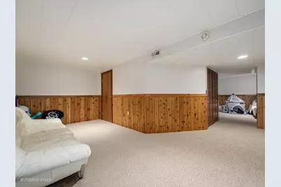 1817 Longboat Drive, Elk Grove Village, IL 60007 - Photo 22