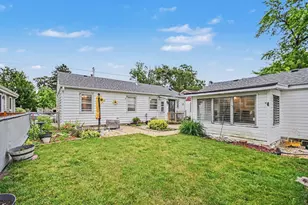 14806 Lawndale Ave, Midlothian, IL 60445 - Photo 14