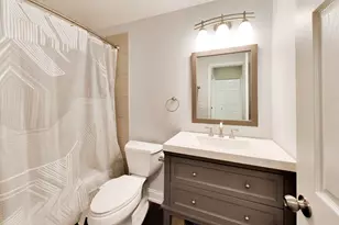 558 Glacier Trail, Roselle, IL 60172 - Photo 8