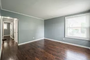12528 S Justine St, Calumet Park, IL 60827 - Photo 4