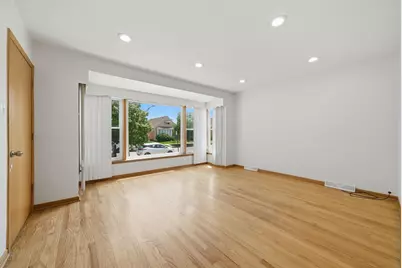 5134 S Laporte Avenue, Chicago, IL 60638 - Photo 4