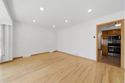 5134 S Laporte Avenue, Chicago, IL 60638 - Photo 8