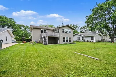 1312 W Oakmont Road, Hoffman Estates, IL 60169 - Photo 24
