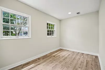 1312 W Oakmont Road, Hoffman Estates, IL 60169 - Photo 22