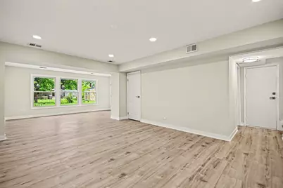 1312 W Oakmont Road, Hoffman Estates, IL 60169 - Photo 16
