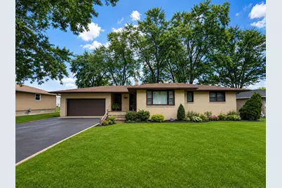 2295 177th Street, Lansing, IL 60438 - Photo 1