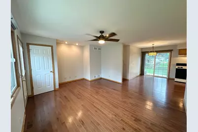 7103 Hiawatha Drive, Wonder Lake, IL 60097 - Photo 10