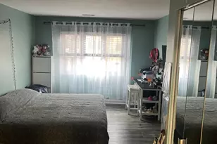 9355 Landings Ln, Des Plaines, IL 60016 - Photo 22